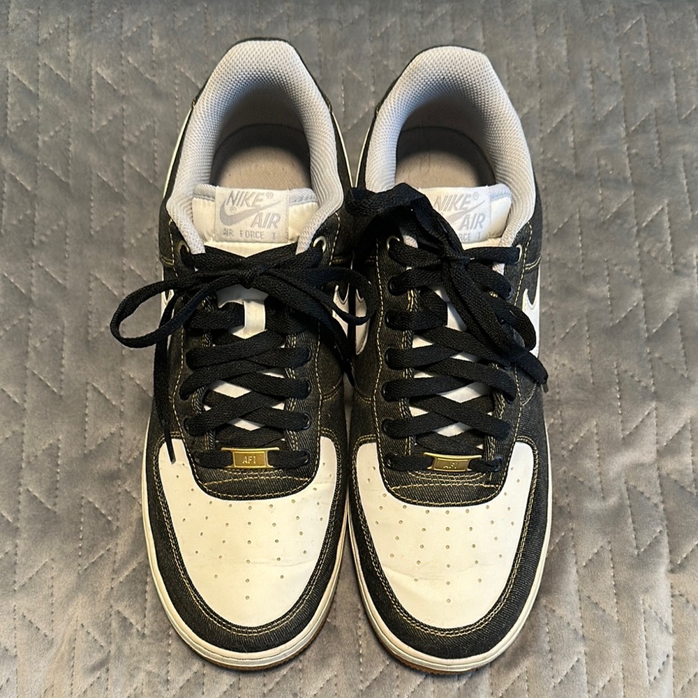 EUC Nike Air Force 1 Black Denim and White Shoes